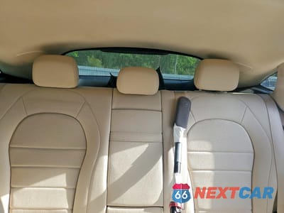 Zdjęcie 10 z 13 samochodu: 2018 MERCEDES-BENZ GLC COUPE 300 4MATIC VIN:WDC0J4KB3JF363162 - miniatura