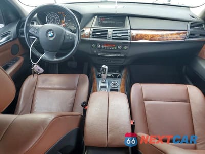Zdjęcie 8 z 13 samochodu: 2013 BMW X5 XDRIVE35I VIN:5UXZV4C52D0G55968 - miniatura