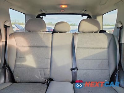 Zdjęcie 10 z 13 samochodu: 2005 FORD ESCAPE XLT VIN:1FMYU93125KA39681 - miniatura