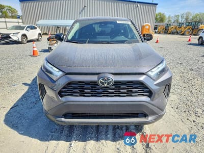 Piąte zdjęcie samochodu w środku: 2025 TOYOTA RAV4 LE VIN:2T3H1RFV7SW435748 - miniatura