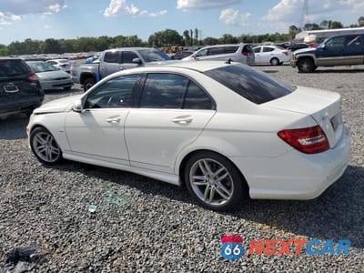 Drugie zdjęcie samochodu z przodu: 2012 MERCEDES-BENZ C 250 VIN:WDDGF4HB8CA712125 - miniatura