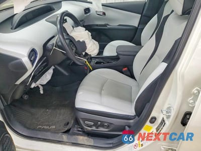 Zdjęcie 7 z 12 samochodu: 2019 TOYOTA PRIUS VIN:JTDKARFU8K3081321 - miniatura
