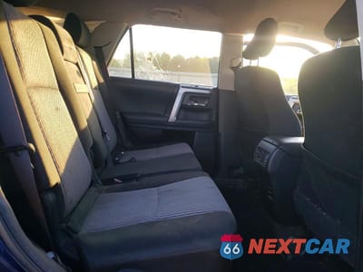 Zdjęcie 11 z 12 samochodu: 2018 TOYOTA 4RUNNER SR5 VIN:JTEBU5JR0J5499549 - miniatura