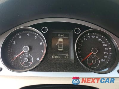 Zdjęcie 9 z 12 samochodu: 2010 VOLKSWAGEN CC SPORT VIN:WVWML7AN8AE507101 - miniatura