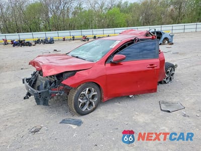 2020 KIA FORTE LXS 3KPF24AD4LE176901 - główne zdjęcie licytacji z USA - miniatura