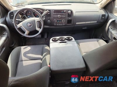 Zdjęcie 8 z 11 samochodu: 2012 GMC SIERRA K1500 SLE VIN:1GTR2VE74CZ127418 - miniatura