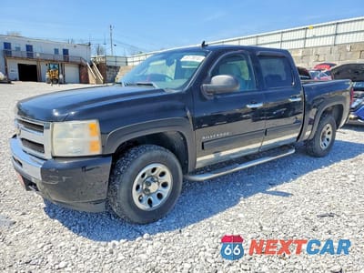 2011 CHEVROLET SILVERADO K1500 LT 3GCPKSEA8BG302978 - główne zdjęcie licytacji z USA - miniatura