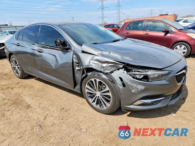 Czwarte zdjęcie samochodu z boku: 2018 BUICK REGAL ESSENCE VIN:W04GP6SX4J1061557 - miniatura