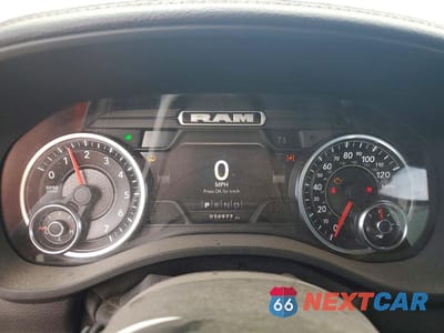 Zdjęcie 9 z 12 samochodu: 2022 RAM 1500 LARAMIE VIN:1C6SRFJTXNN208995 - miniatura