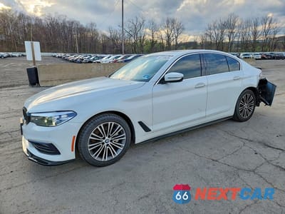2017 BMW 530 XI WBAJA7C34HG907088 - główne zdjęcie licytacji z USA - miniatura