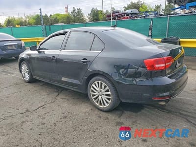 Drugie zdjęcie samochodu z przodu: 2015 VOLKSWAGEN JETTA SE VIN:3VWD07AJ0FM354458 - miniatura