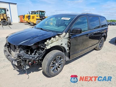 2018 DODGE GRAND CARAVAN SE 2C4RDGBG3JR243744 - główne zdjęcie licytacji z USA - miniatura