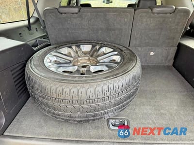 Zdjęcie 11 z 14 samochodu: 2019 CADILLAC ESCALADE ESV VIN:1GYS4GKJ3KR281635 - miniatura