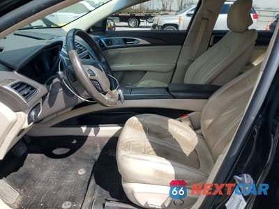 Zdjęcie 7 z 12 samochodu: 2018 LINCOLN MKZ RESERVE VIN:3LN6L5F97JR615324 - miniatura