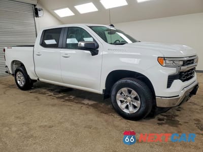 Czwarte zdjęcie samochodu z boku: 2026 CHEVROLET SILVERADO K1500 LT VIN:1GCUKDED4TZ133522 - miniatura