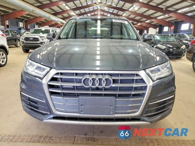 Piąte zdjęcie samochodu w środku: 2018 AUDI Q5 PREMIUM PLUS VIN:WA1BNAFY1J2074640 - miniatura