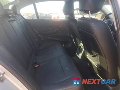 Zdjęcie 10 z 12 samochodu: 2013 BMW 328 I VIN:WBA3A5C53DF356117 - miniatura