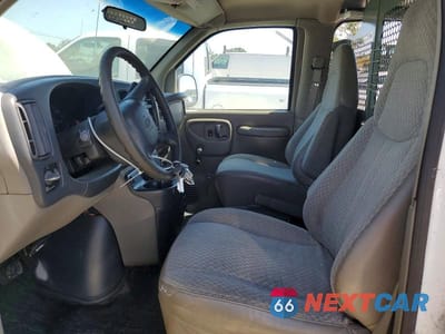 Zdjęcie 7 z 13 samochodu: 1999 CHEV EXPRESS G2500 VIN:1GCGG25R2X1122974 - miniatura