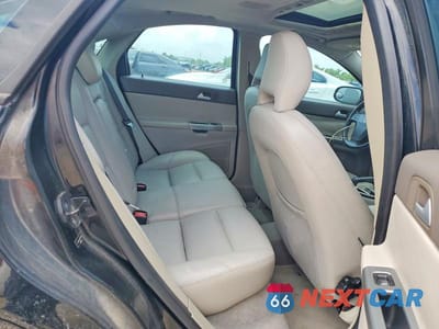 Zdjęcie 10 z 12 samochodu: 2008 VOLVO S40 2.4I VIN:YV1MS382882378287 - miniatura