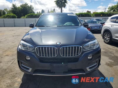 Piąte zdjęcie samochodu w środku: 2018 BMW X5 XDRIVE35I VIN:5UXKR0C54J0Y00614 - miniatura