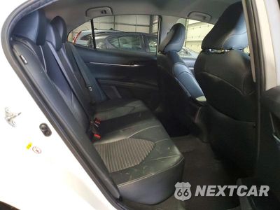 Zdjęcie 10 z 13 samochodu: 2019 TOYOTA CAMRY SE VIN:4T1B11HK6KU707063 - miniatura