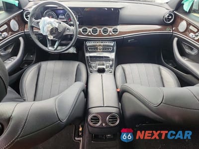 Zdjęcie 8 z 13 samochodu: 2018 MERCEDES-BENZ E 400 4MATIC VIN:WDDZH6GB5JA375491 - miniatura