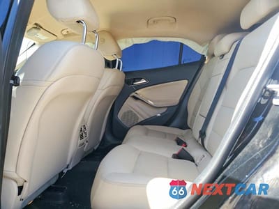 Zdjęcie 11 z 13 samochodu: 2016 MERCEDES-BENZ GLA 250 VIN:WDCTG4EB0GJ270841 - miniatura