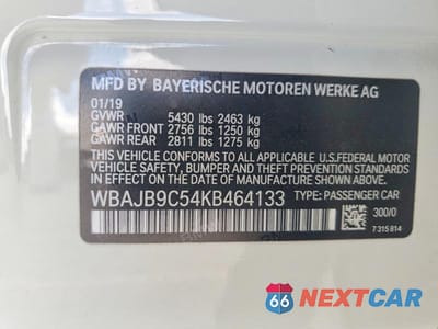 Zdjęcie 12 z 12 samochodu: 2019 BMW M550XI VIN:WBAJB9C54KB464133 - miniatura