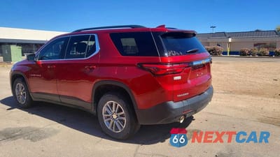 Trzecie zdjęcie samochodu z tyłu: 2023 CHEVROLET TRAVERSE LT VIN:1GNERGKW3PJ279526 - miniatura