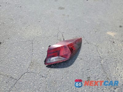 Zdjęcie 12 z 13 samochodu: 2020 HYUNDAI ELANTRA SEL VIN:5NPD84LF4LH559950 - miniatura