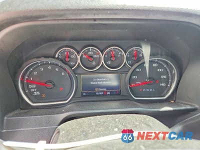 Zdjęcie 9 z 12 samochodu: 2019 CHEVROLET SILVERADO K1500 RST VIN:1GCUYEED3KZ115192 - miniatura