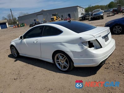 Drugie zdjęcie samochodu z przodu: 2014 MERCEDES-BENZ C 250 VIN:WDDGJ4HB3EG195833 - miniatura