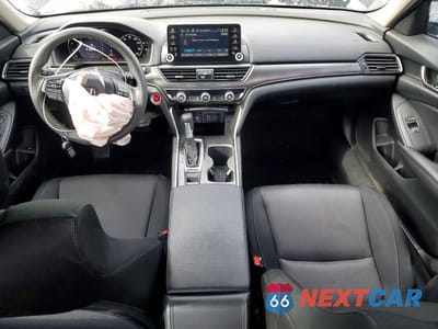 Zdjęcie 8 z 12 samochodu: 2021 HONDA ACCORD LX VIN:1HGCV1F13MA008230 - miniatura