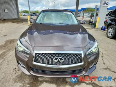 Piąte zdjęcie samochodu w środku: 2017 INFINITI Q50 3.0T SIGNATURE EDITION VIN:JN1EV7AR1HM841443 - miniatura