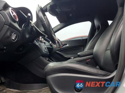 Zdjęcie 7 z 13 samochodu: 2015 MERCEDES-BENZ CLA 250 4MATIC VIN:WDDSJ4GB2FN257568 - miniatura