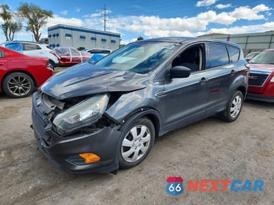 2018 FORD ESCAPE S 1FMCU0F71JUB12964 - główne zdjęcie licytacji z USA - miniatura