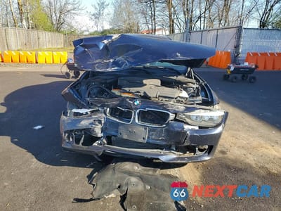 Piąte zdjęcie samochodu w środku: 2013 BMW 328 I SULEV VIN:WBA3C1C50DF440463 - miniatura