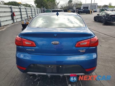 Zdjęcie 6 z 12 samochodu: 2014 KIA FORTE SX VIN:KNAFZ6A30E5220242 - miniatura