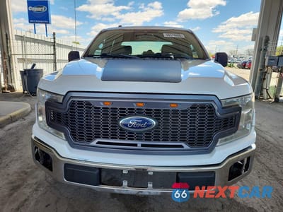 Piąte zdjęcie samochodu w środku: 2019 FORD F150 SUPERCREW VIN:1FTEW1C55KFB03626 - miniatura