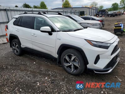 Czwarte zdjęcie samochodu z boku: 2024 TOYOTA RAV4 PRIME SE VIN:JTMAB3FV7RD174852 - miniatura