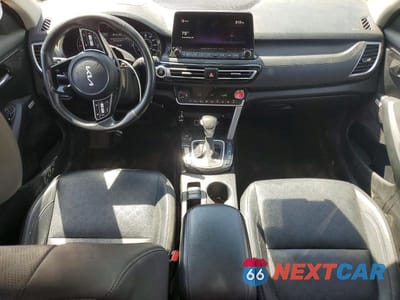 Zdjęcie 8 z 13 samochodu: 2022 KIA SELTOS SX VIN:KNDETCA24N7237653 - miniatura