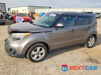 2017 KIA SOUL BASE KNDJN2A29H7485050 - główne zdjęcie licytacji z USA - miniatura