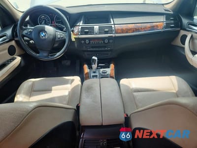 Zdjęcie 8 z 13 samochodu: 2013 BMW X5 XDRIVE35D VIN:5UXZW0C57D0B94420 - miniatura