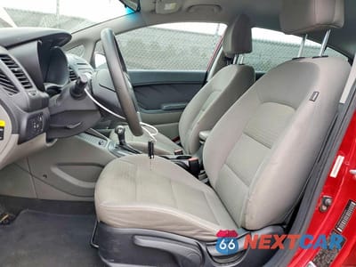 Zdjęcie 7 z 12 samochodu: 2014 KIA FORTE LX VIN:KNAFX4A62E5213331 - miniatura