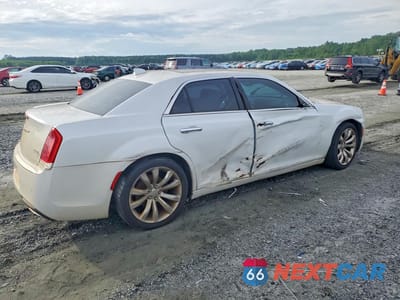 Trzecie zdjęcie samochodu z tyłu: 2016 CHRYSLER 300C VIN:2C3CCAEG9GH141501 - miniatura