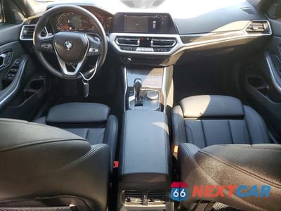 Zdjęcie 8 z 12 samochodu: 2019 BMW 330XI VIN:3MW5R7J5XK8B01874 - miniatura