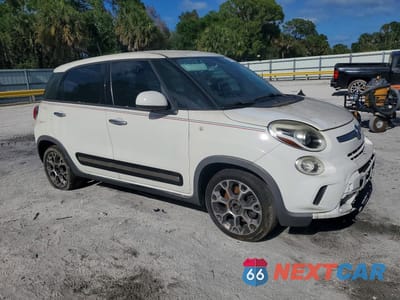 Czwarte zdjęcie samochodu z boku: 2014 FIAT 500L TREKKING VIN:ZFBCFADH1EZ010043 - miniatura