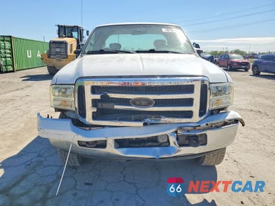 Piąte zdjęcie samochodu w środku: 2006 FORD F350 SRW SUPER DUTY VIN:1FTWX31Y56EB70071 - miniatura