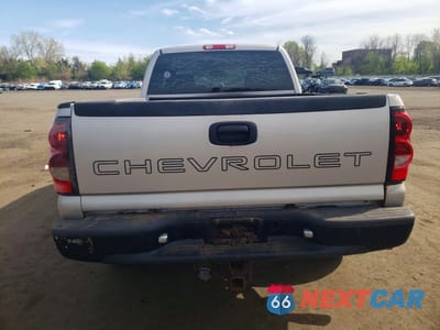 Zdjęcie 6 z 12 samochodu: 2007 CHEVROLET SILVERADO K1500 CLASSIC VIN:2GCEK19B171121161 - miniatura