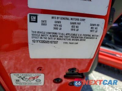 Zdjęcie 12 z 12 samochodu: 2002 CHEVROLET CORVETTE VIN:1G1YY22G925107337 - miniatura